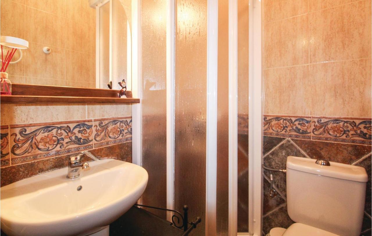 Amazing Home In Frigiliana With Kitchen エクステリア 写真