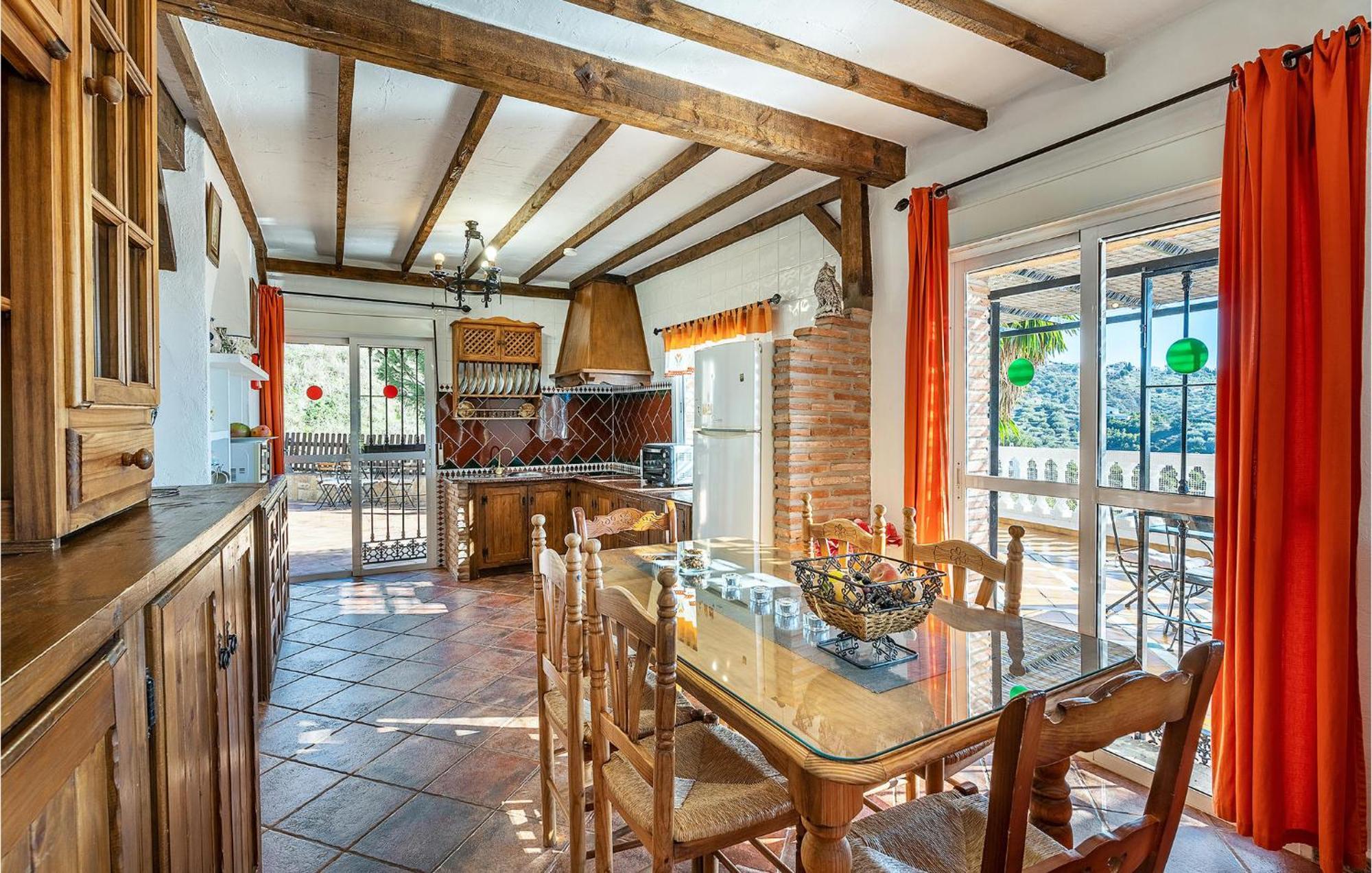 Amazing Home In Frigiliana With Kitchen エクステリア 写真