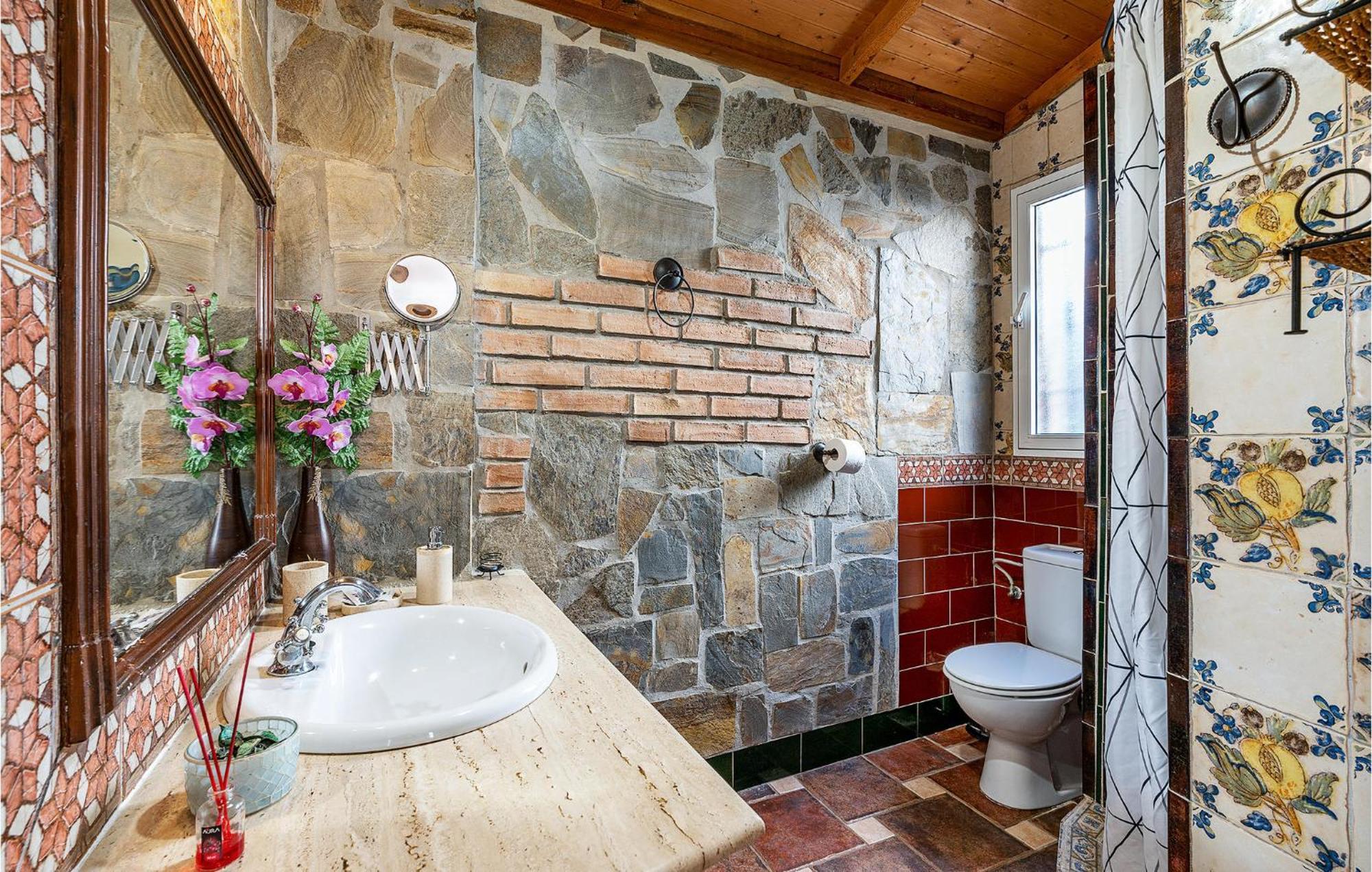 Amazing Home In Frigiliana With Kitchen エクステリア 写真
