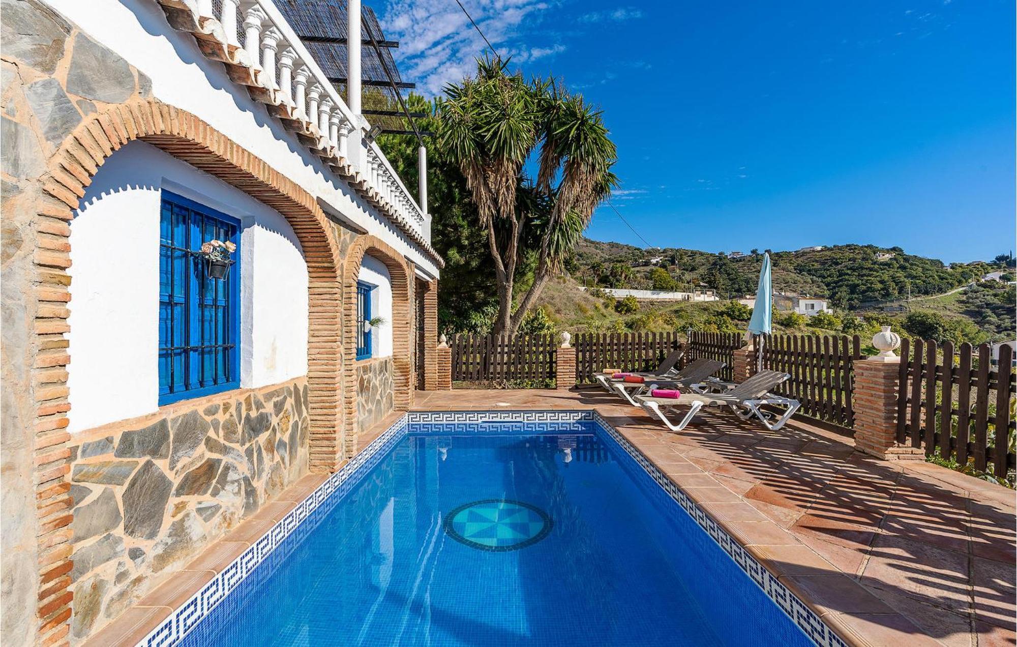 Amazing Home In Frigiliana With Kitchen エクステリア 写真